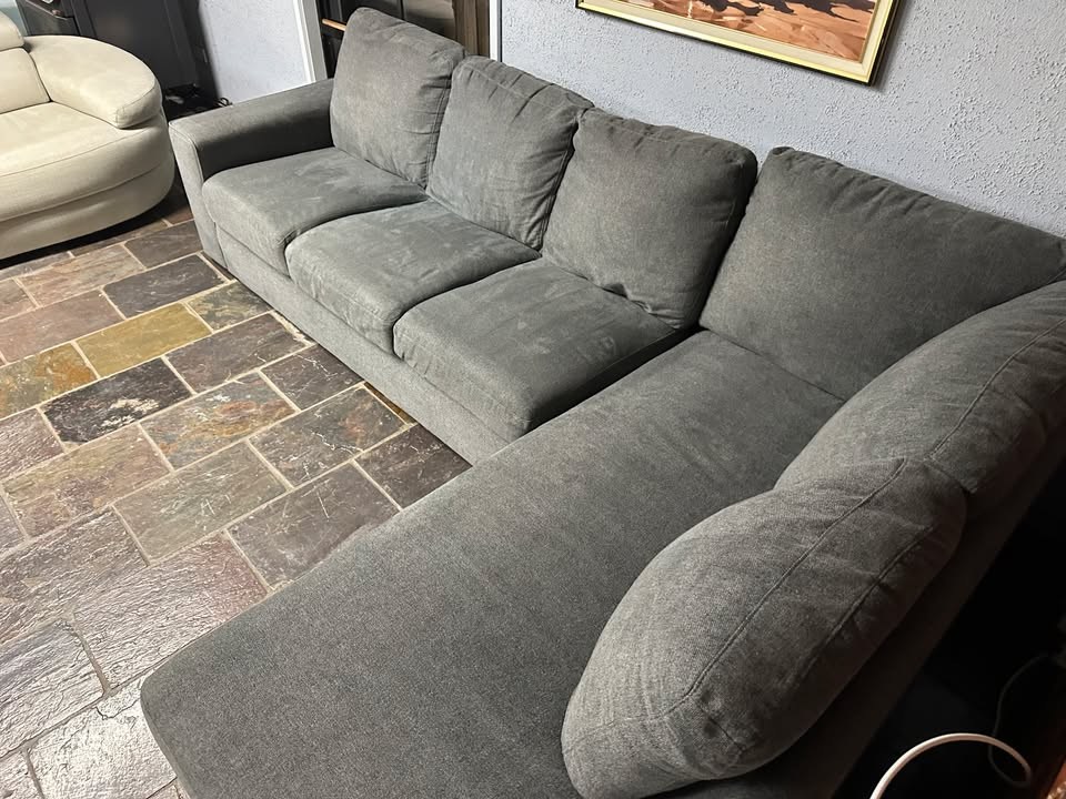 5 Seater Chaise Sofa – Clean & Ready To Use photo 4