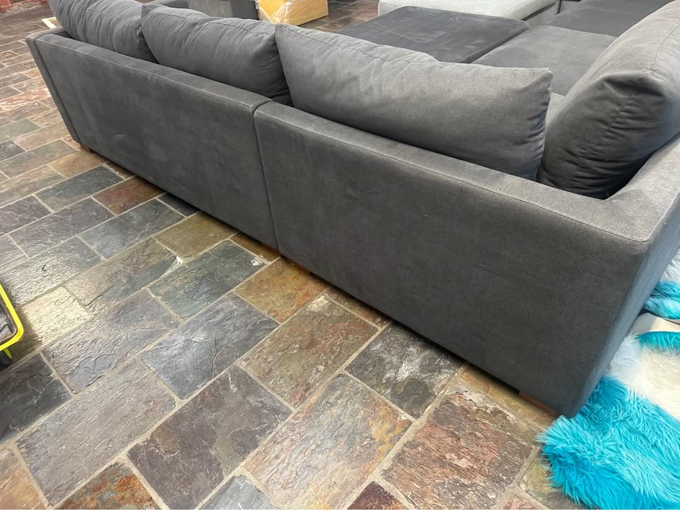 Large Modular Lounge Suite with Ottoman photo 7